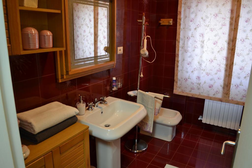 B&B Un Mare Di Gioia Porto Recanati Exteriör bild